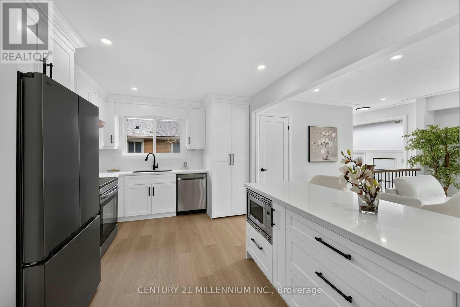 UPPER-40 Purdy Crescent, Hamilton, ON, L9A 3B3 - 10
