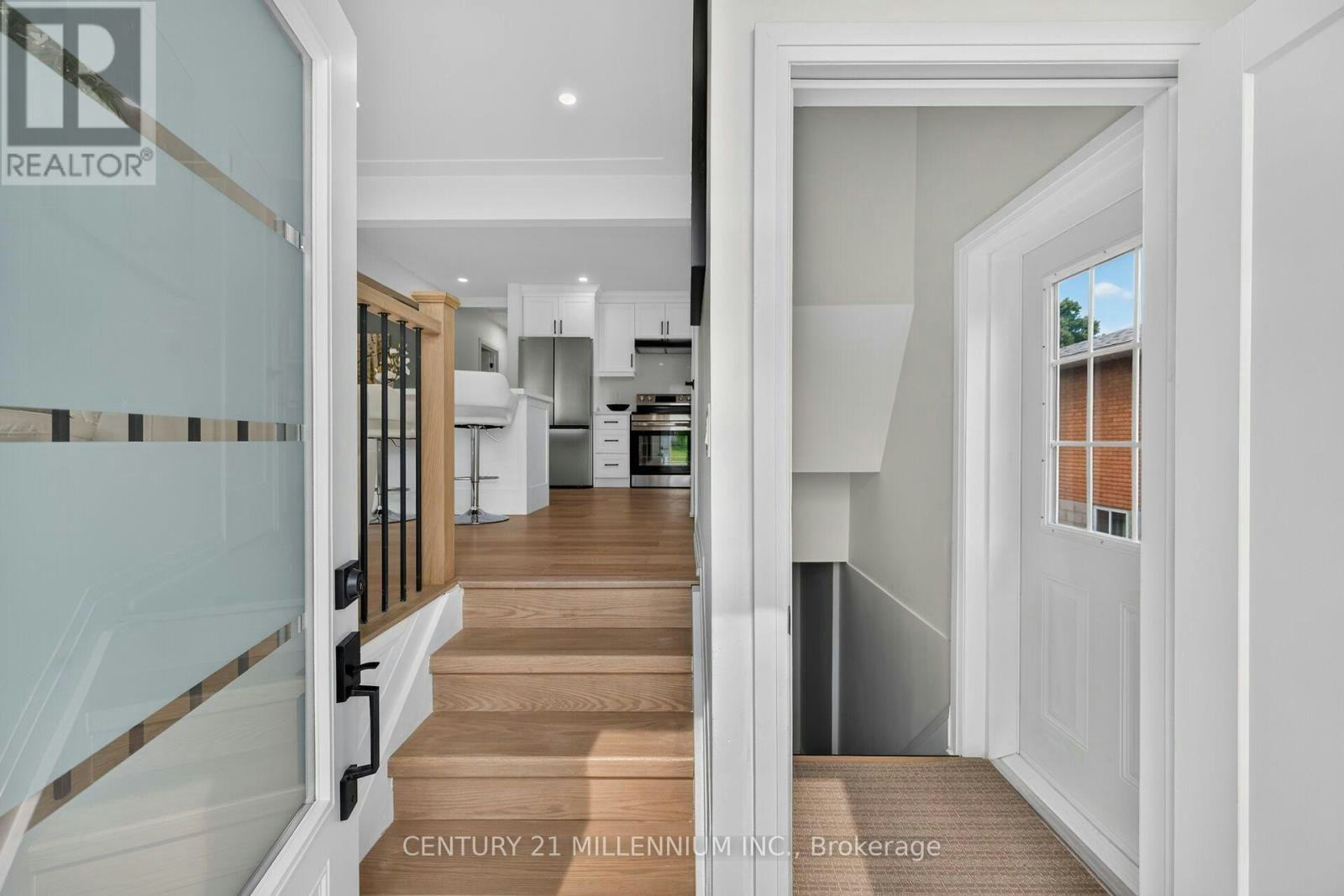 UPPER-40 Purdy Crescent, Hamilton, ON, L9A 3B3 - 5
