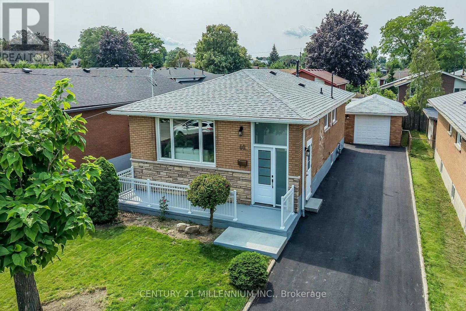 UPPER-40 Purdy Crescent, Hamilton, ON, L9A 3B3 - 40