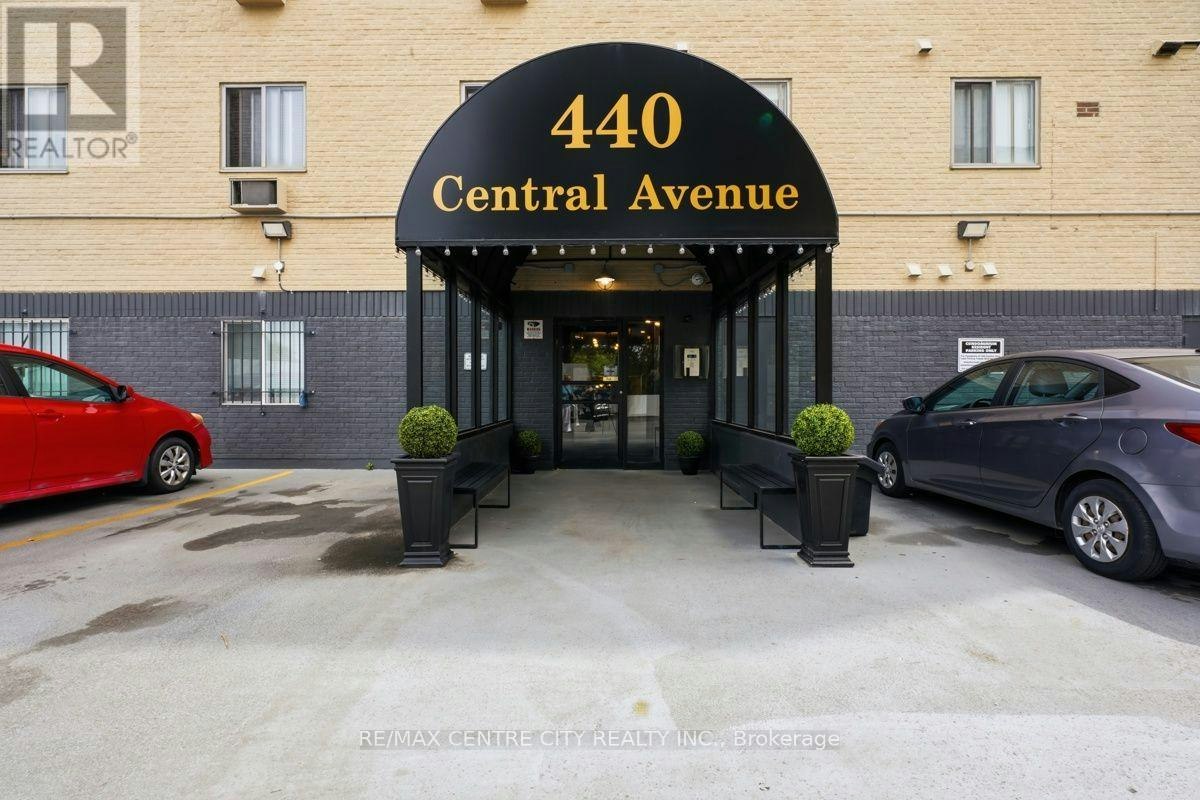 605-440 Central Avenue, London, ON, N6B 2E5