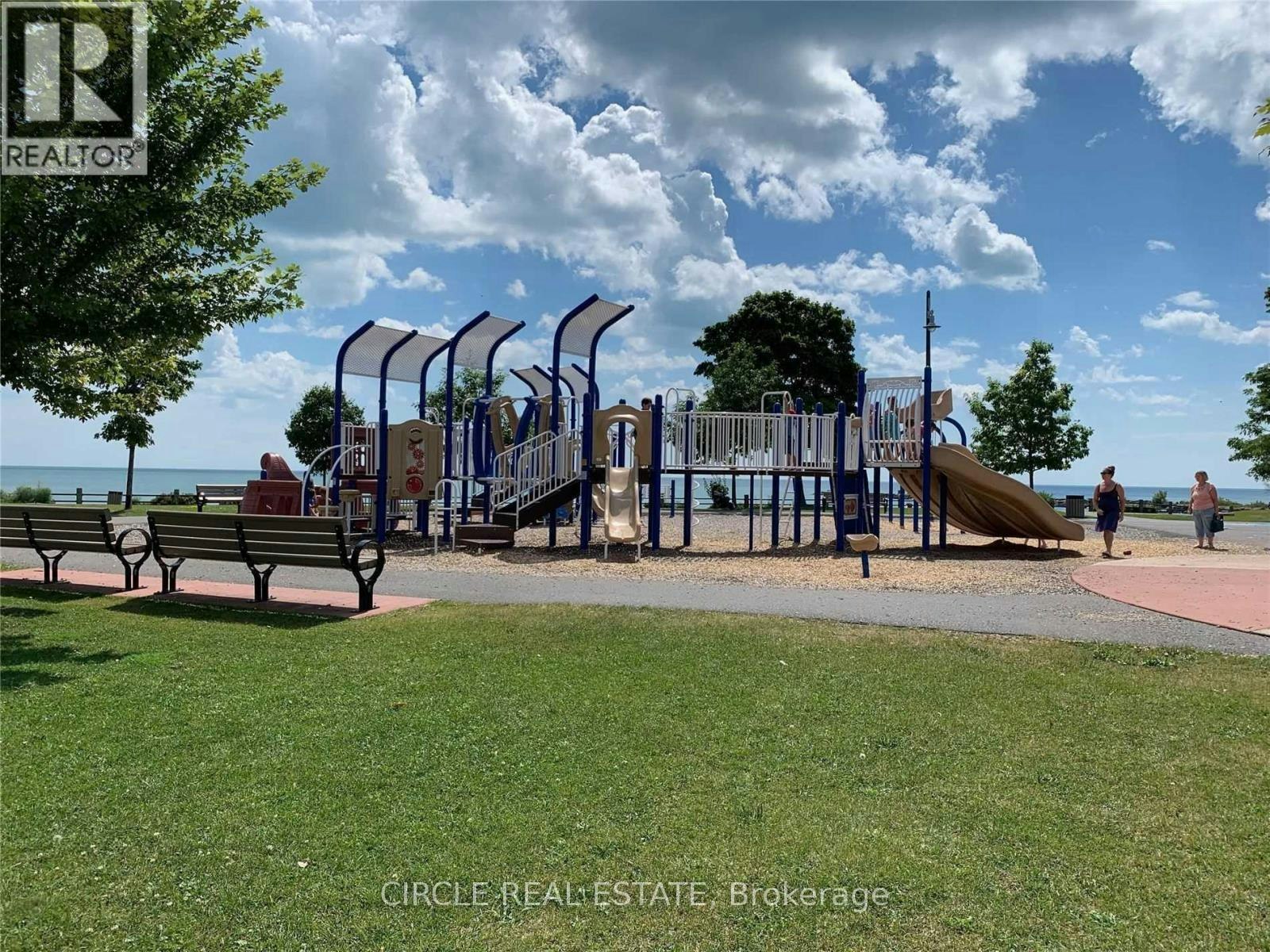 14 Clipper Lane, Clarington, ON, L1C 4A9 - 48