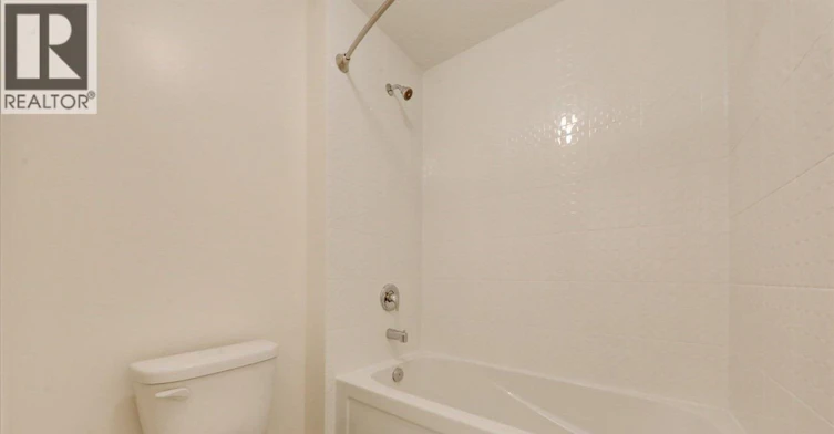 14 Clipper Lane, Clarington, ON, L1C 4A9 - 17