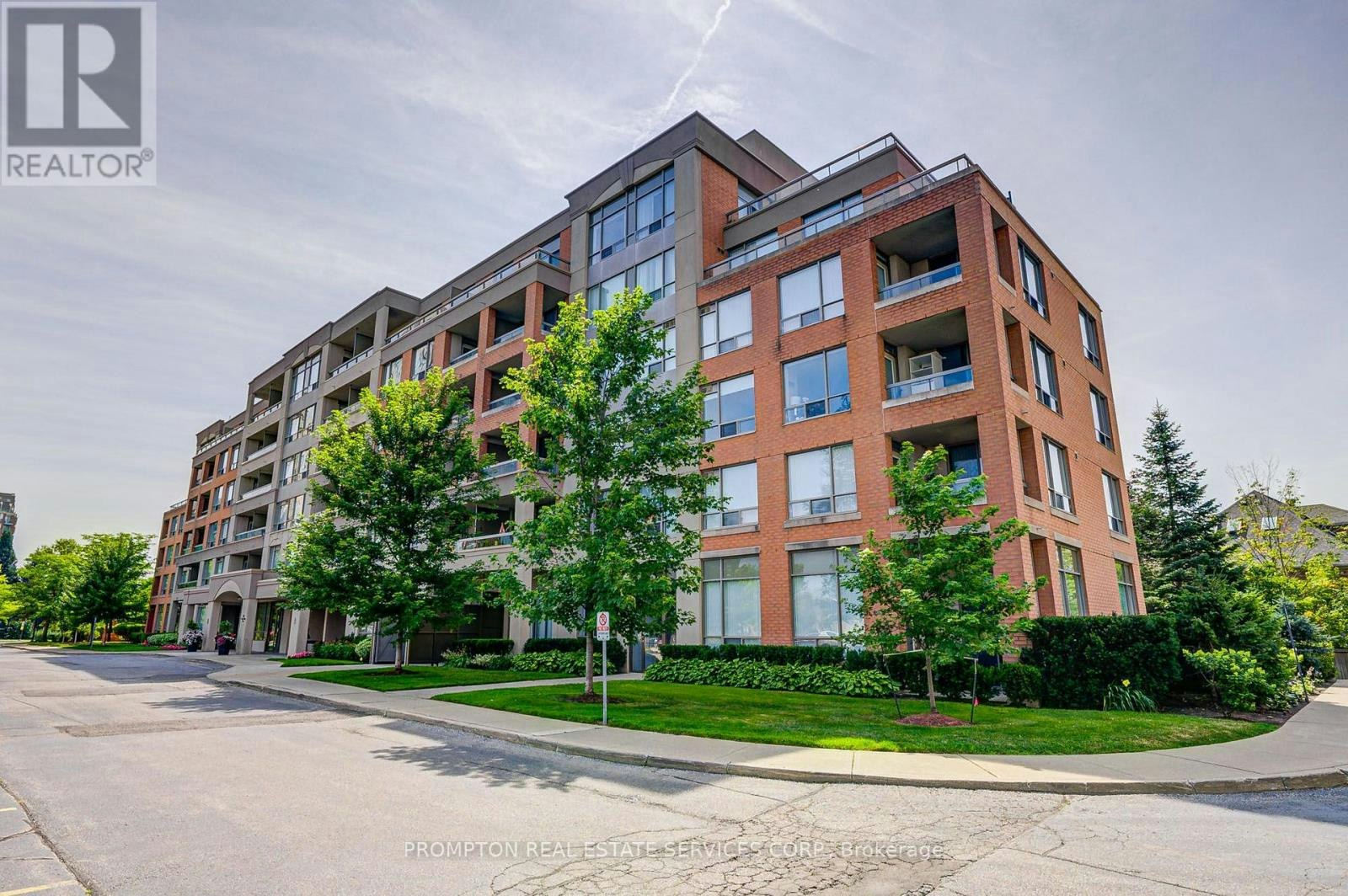 PH09-19 Northern Heights Drive, Richmond Hill, ON, L4B 4M4