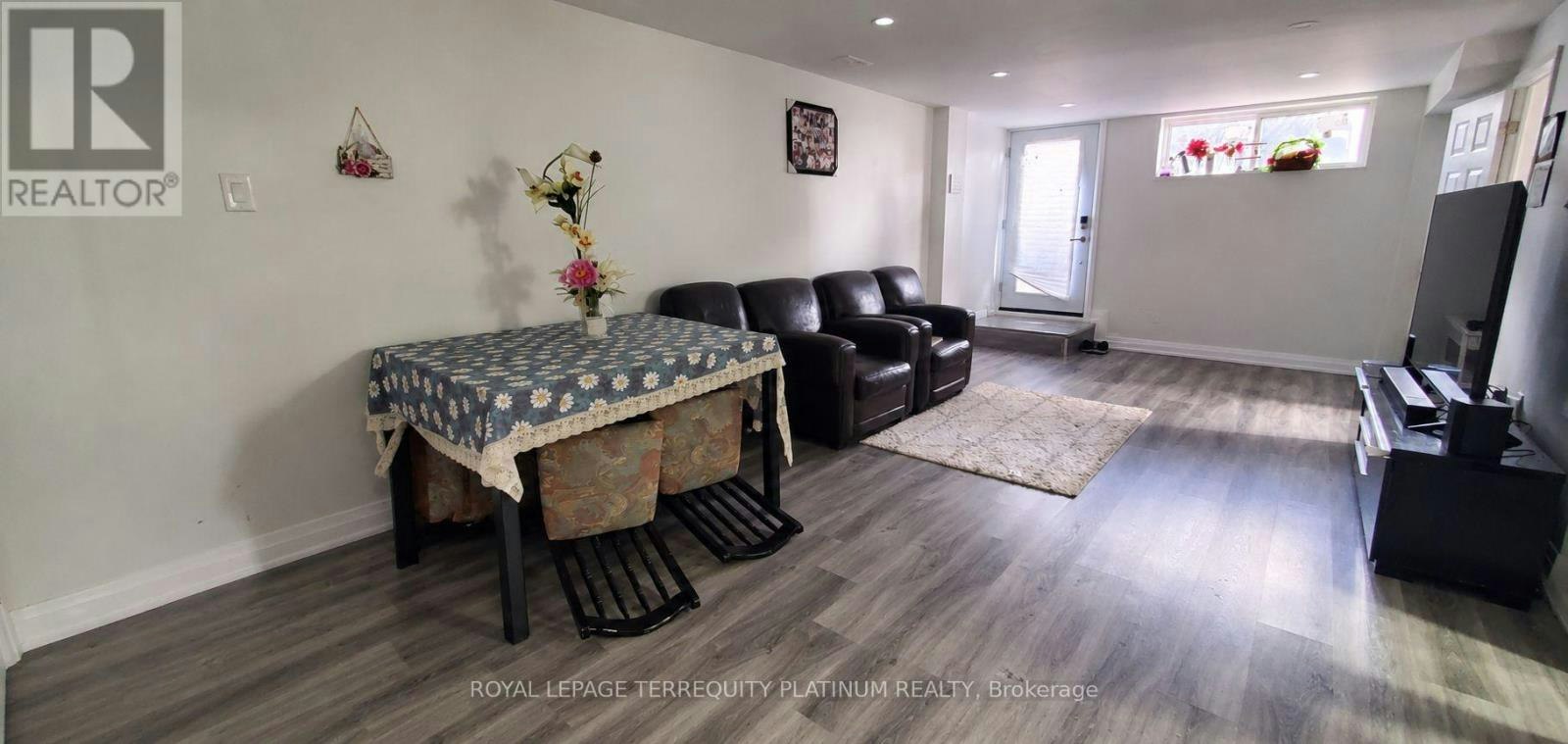 BSMT-2 Hazelwood Drive, Brampton, ON, L6S 1B3 - 2