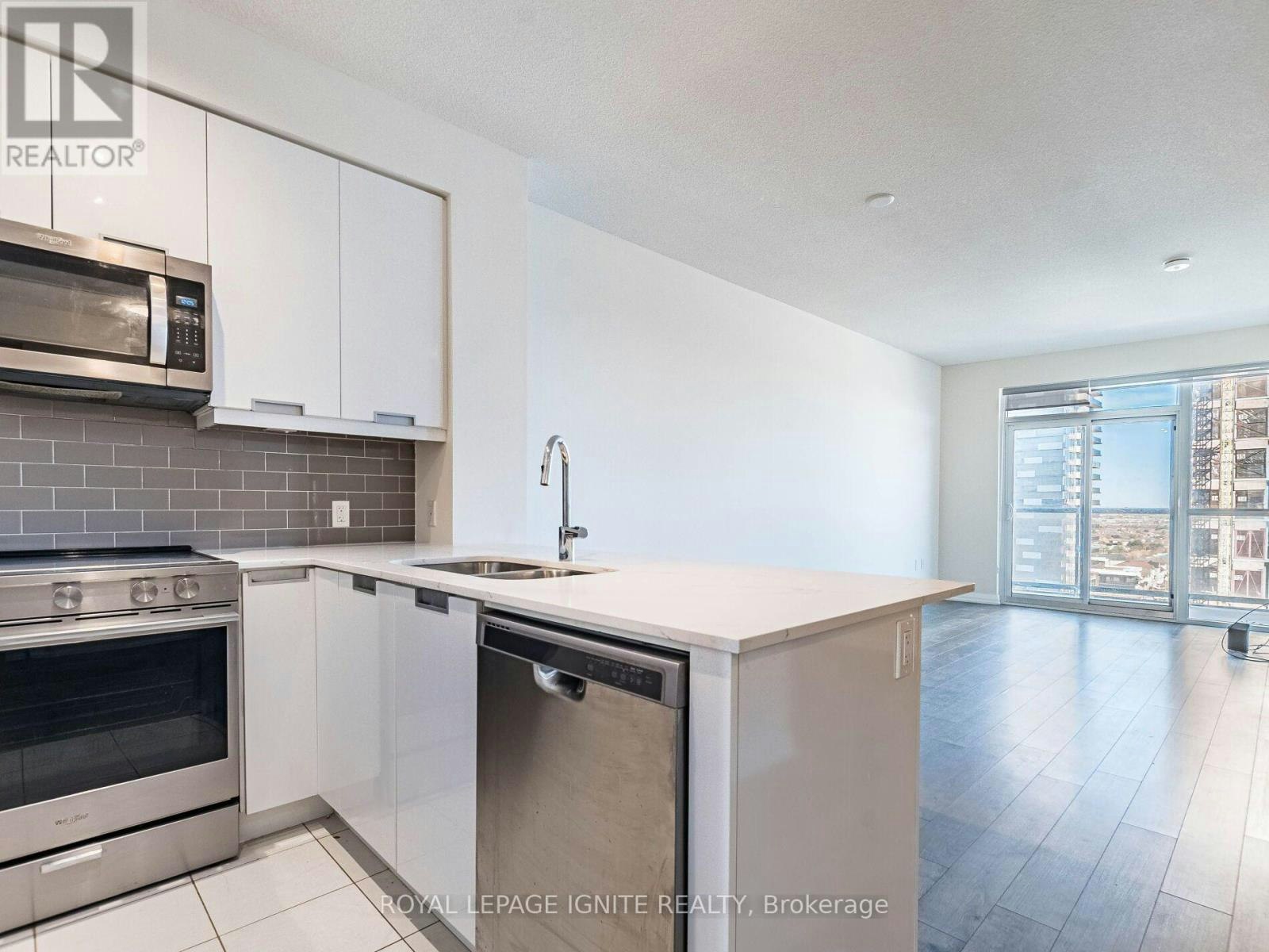 2811-35 Watergarden Drive, Mississauga, ON, L5R 0G8 - 11