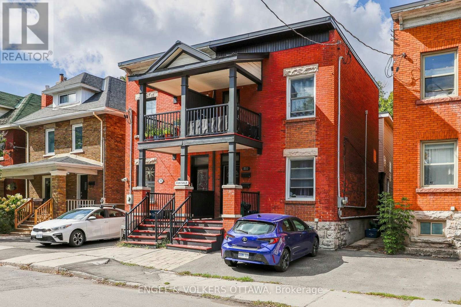 251 Arlington Avenue, Ottawa, ON, K1R 5T1