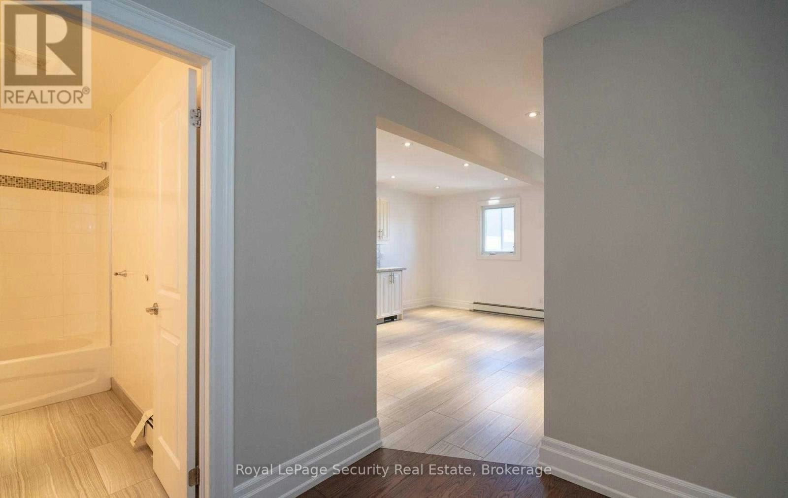 1-62 Lippincott Street, Toronto, ON, M5T 2R5 - 11