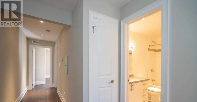 1-62 Lippincott Street, Toronto, ON, M5T 2R5 - 9
