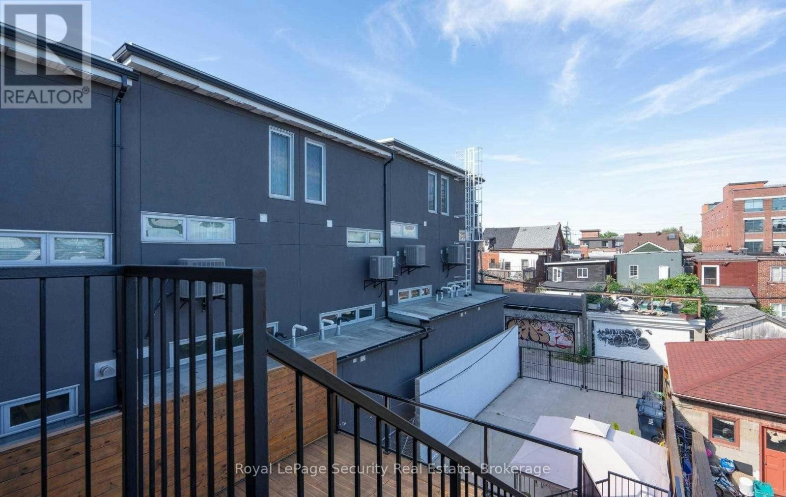 1-62 Lippincott Street, Toronto, ON, M5T 2R5 - 12