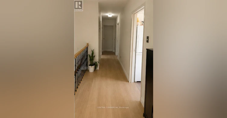 57 Lynch Road, Toronto, ON, M2J 2V6 - 6