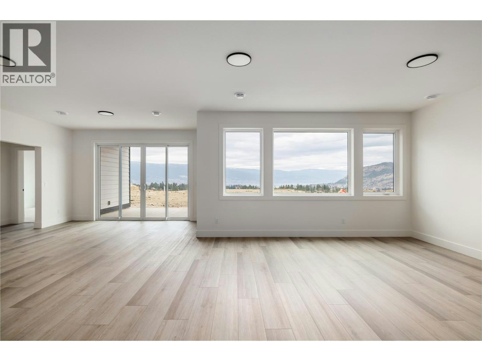 17567 Dickinson Place, Summerland, BC, V0H 1Z3 - 26