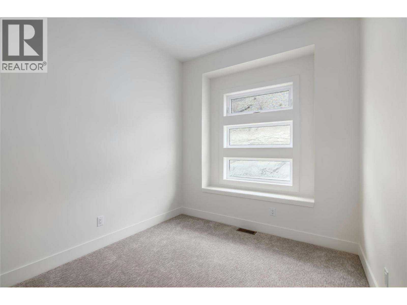 17567 Dickinson Place, Summerland, BC, V0H 1Z3 - 24