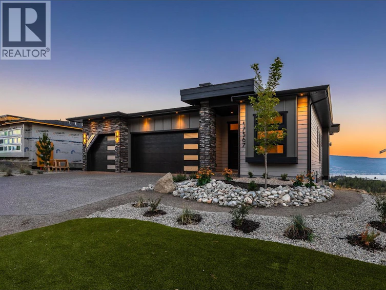 17567 Dickinson Place, Summerland, BC, V0H 1Z3