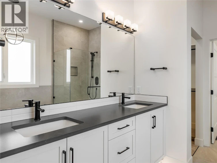 17567 Dickinson Place, Summerland, BC, V0H 1Z3 - 21