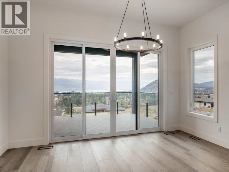 17567 Dickinson Place, Summerland, BC, V0H 1Z3 - 17