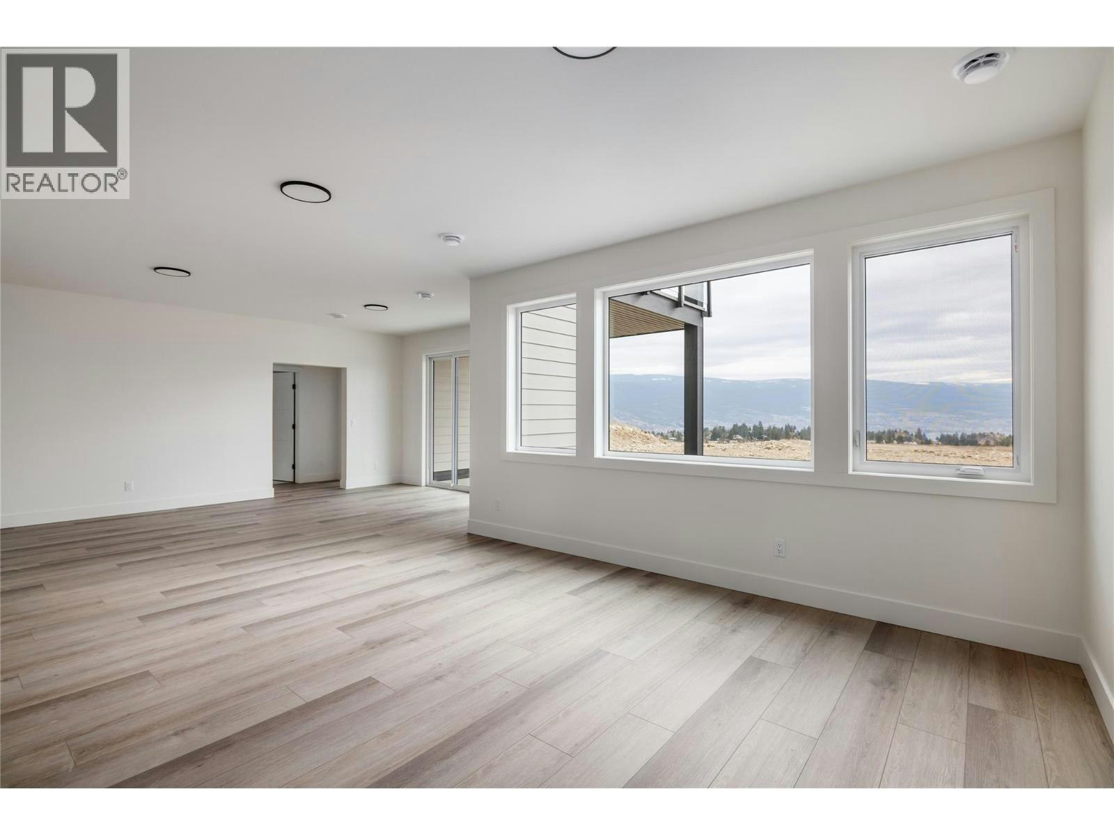 17567 Dickinson Place, Summerland, BC, V0H 1Z3 - 27