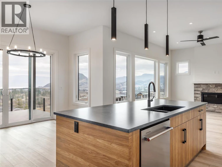 17567 Dickinson Place, Summerland, BC, V0H 1Z3 - 16