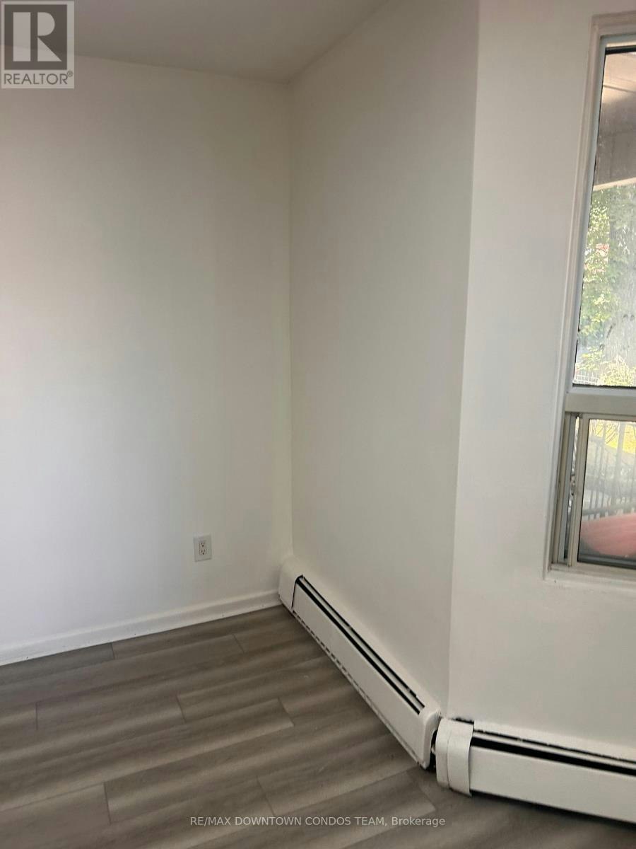 201-5 Thornburn Avenue, Toronto, ON, M6K 1C4 - 12
