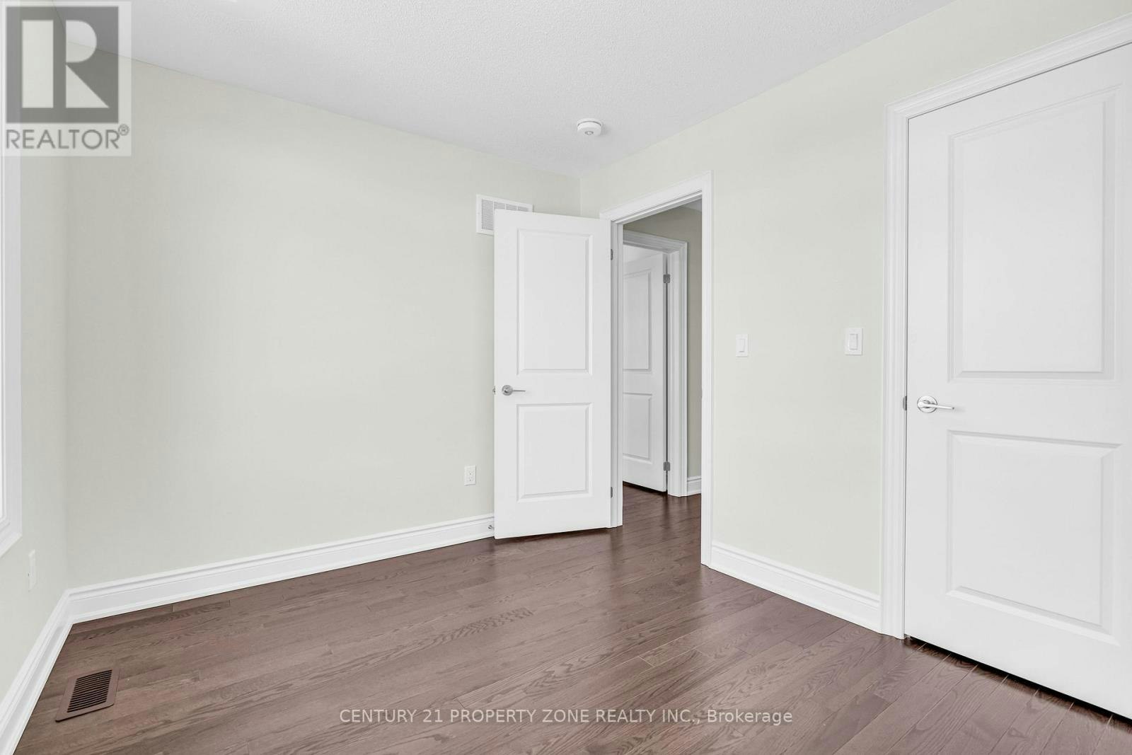 33 Gladmary Drive, Brampton, ON, L6Y 0E4 - 29