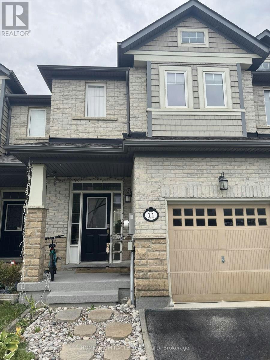 11 Stowmarket Street, Caledon, ON, L7C 3Y5 - 2