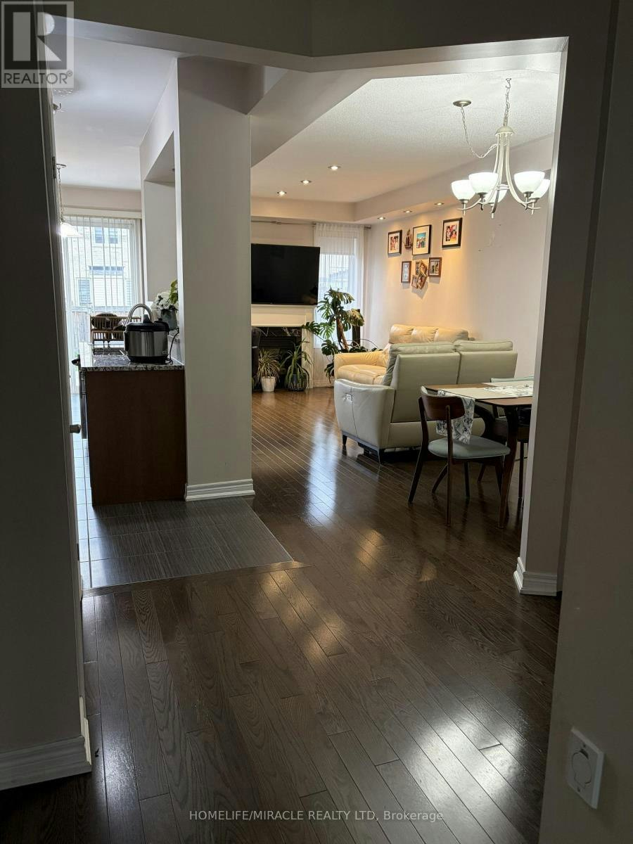 11 Stowmarket Street, Caledon, ON, L7C 3Y5 - 15