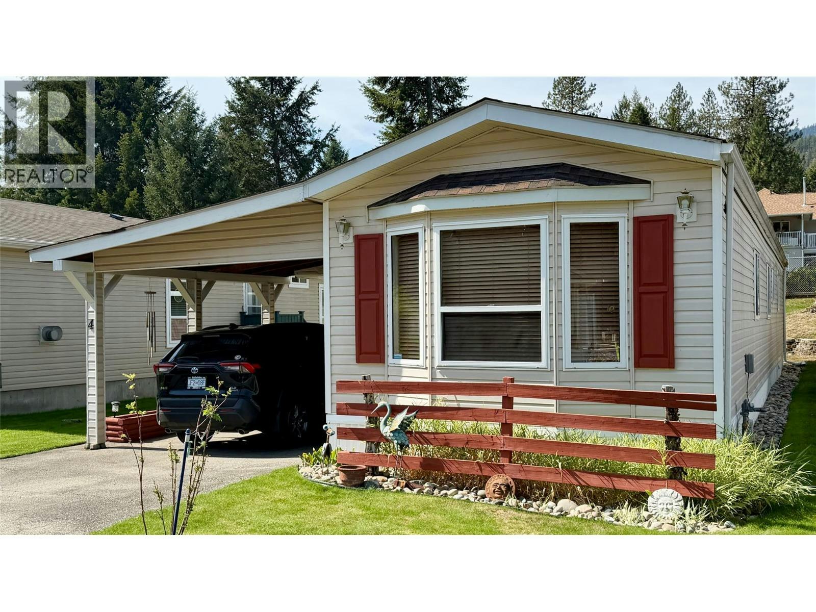 4-1500 Neimi Road, Christina Lake, BC, V0H 1E1