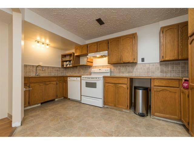 7904 115a Street, Delta, BC, V4C 5R6 - 8