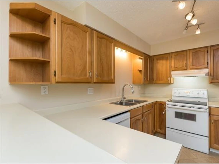 7904 115a Street, Delta, BC, V4C 5R6 - 9