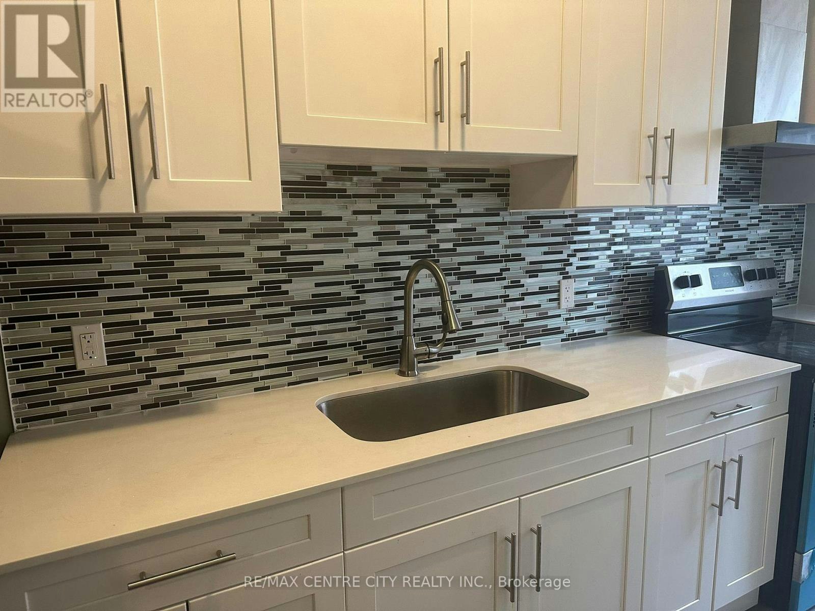 1-362 Richmond Street, London, ON, N6A 3C3 - 2