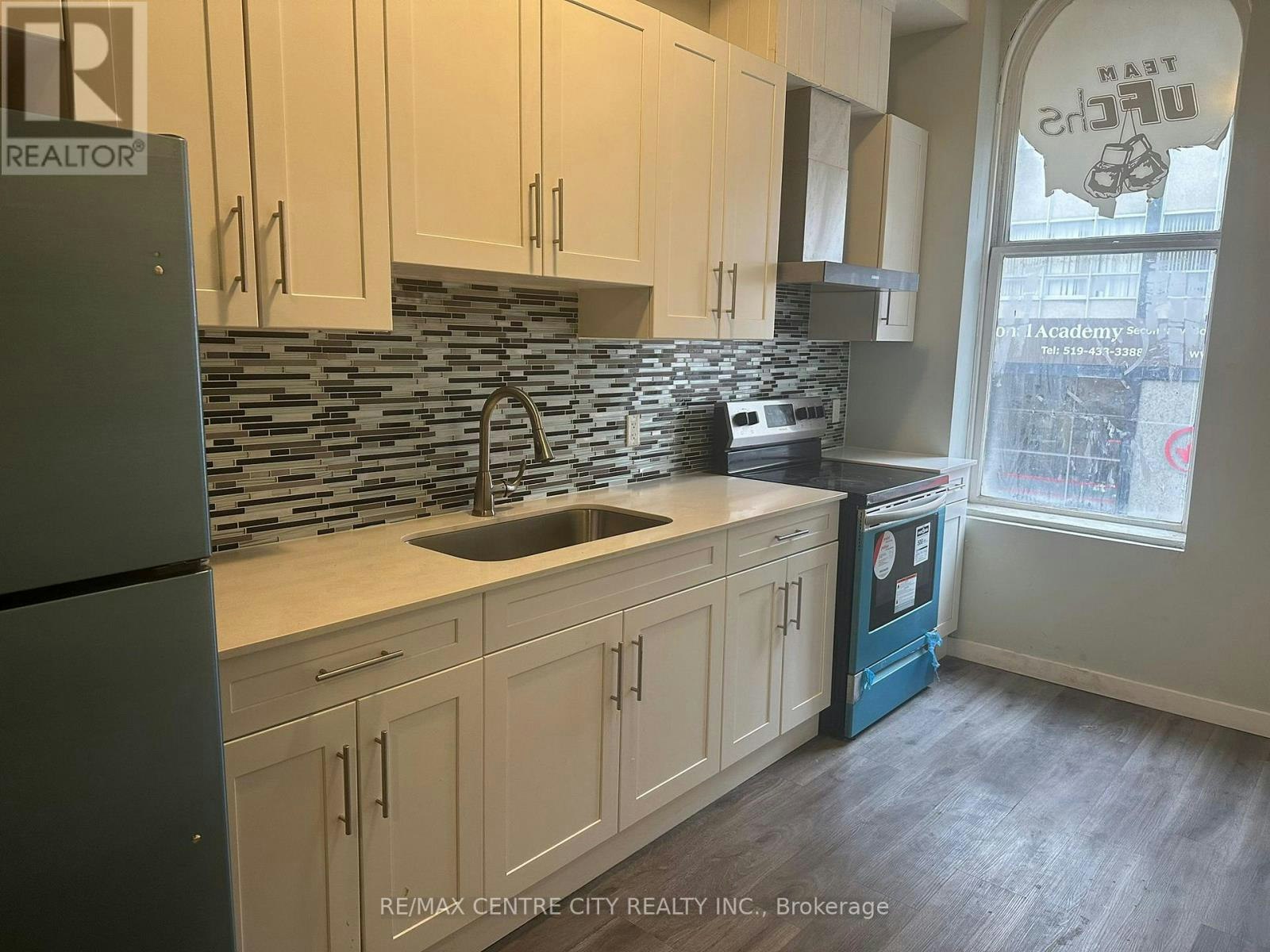 1-362 Richmond Street, London, ON, N6A 3C3 - 3
