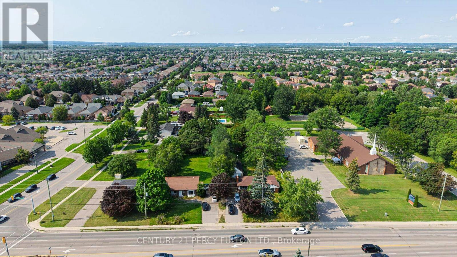 1906 Rossland Road E, Whitby, ON, L1N 3P5