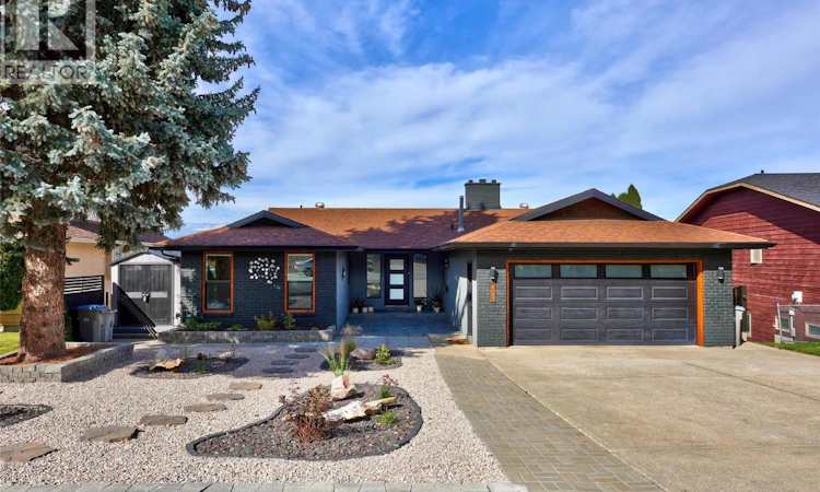 420 Gleneagles Drive