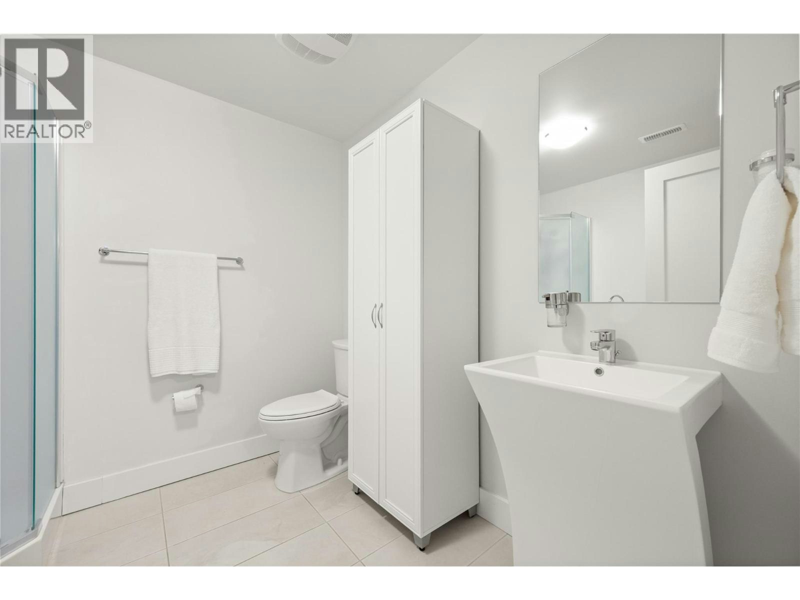 143 View Lane, Penticton, BC, V2A 0A6 - 44