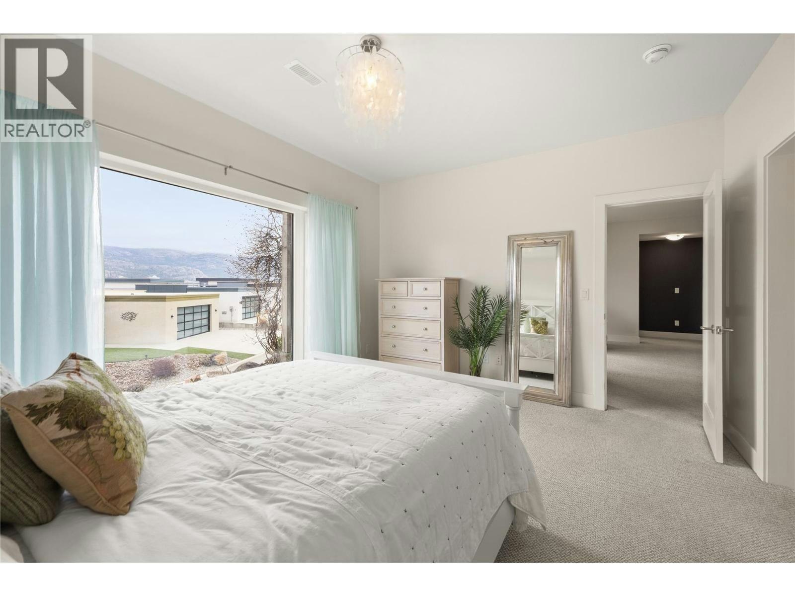 143 View Lane, Penticton, BC, V2A 0A6 - 39