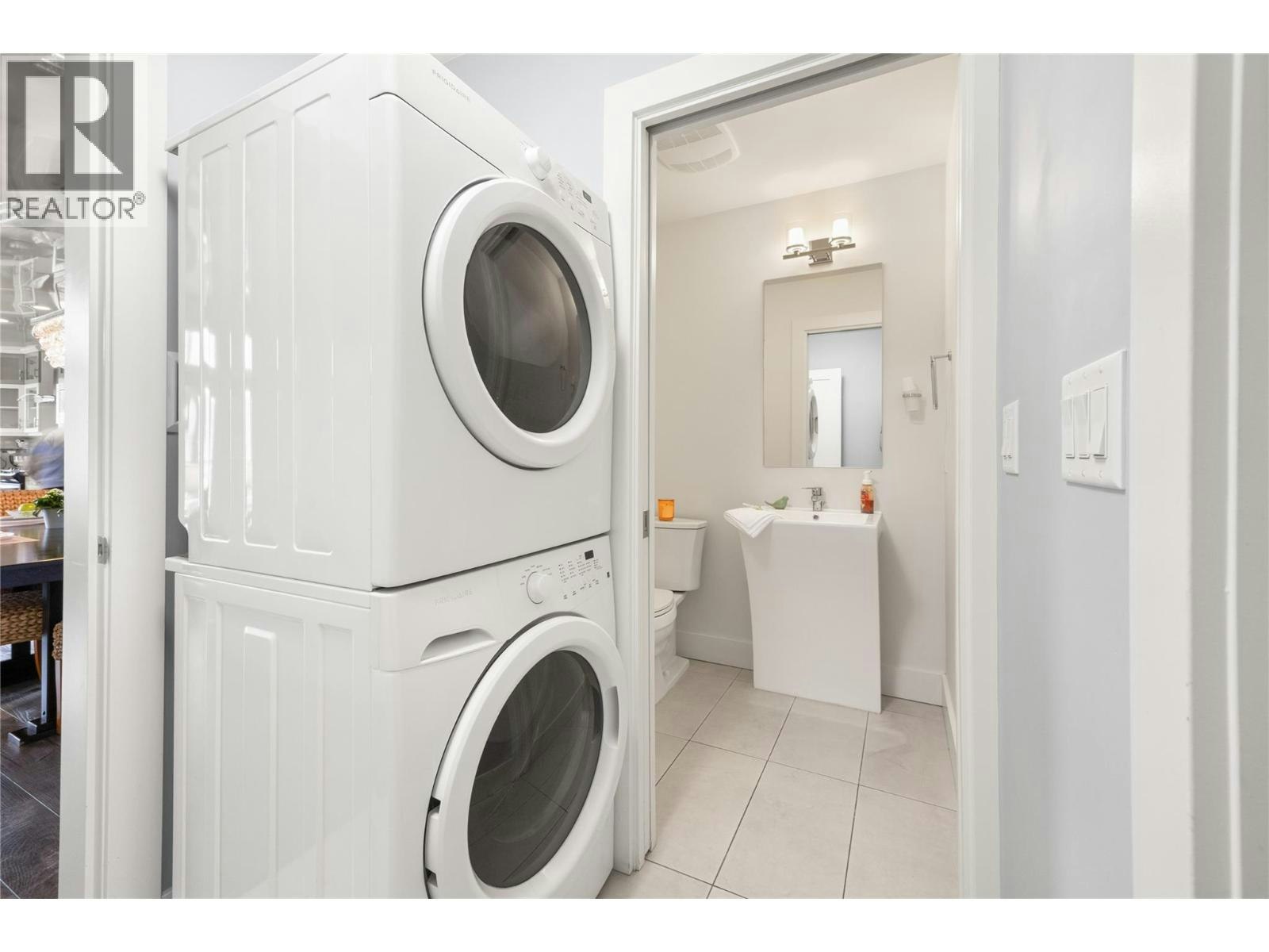 143 View Lane, Penticton, BC, V2A 0A6 - 31