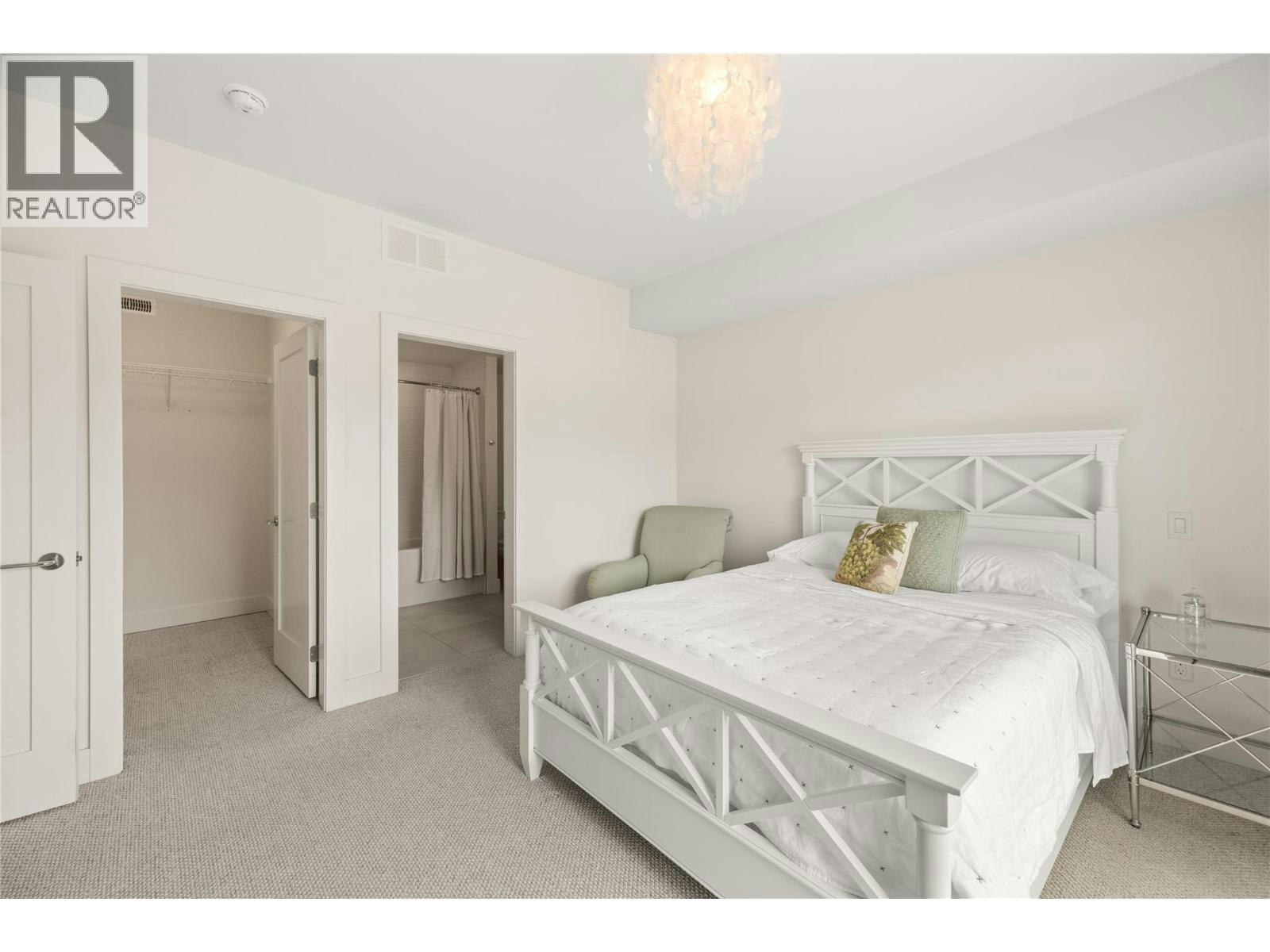 143 View Lane, Penticton, BC, V2A 0A6 - 35