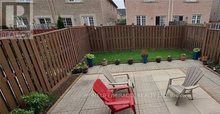 34 Palleschi Drive, Brampton, ON, L6P 2R9 - 9