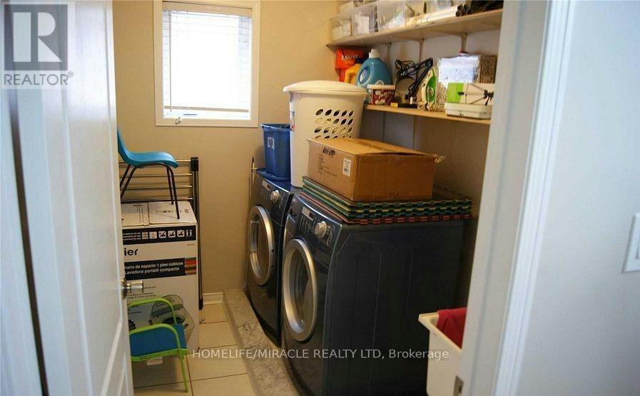 34 Palleschi Drive, Brampton, ON, L6P 2R9 - 4