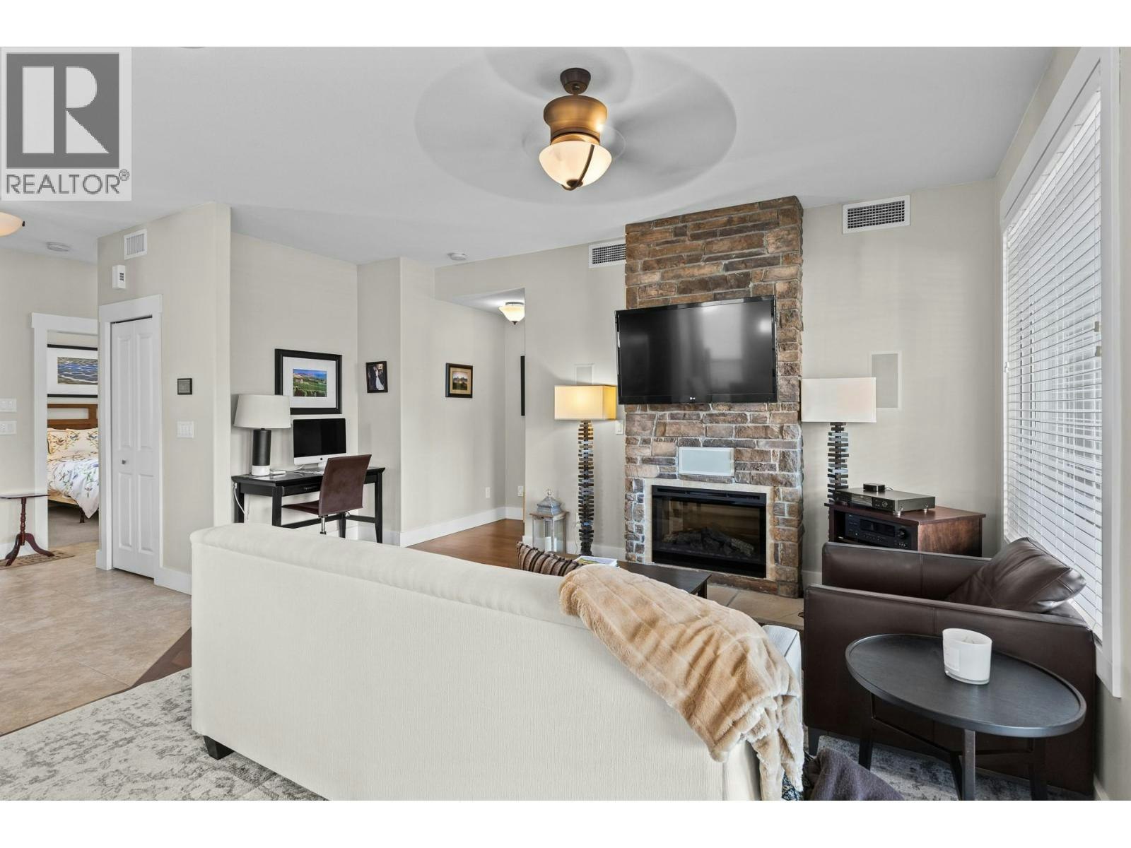 5-6823 Tucelnuit Drive, Oliver, BC, V0H 1T2 - 22