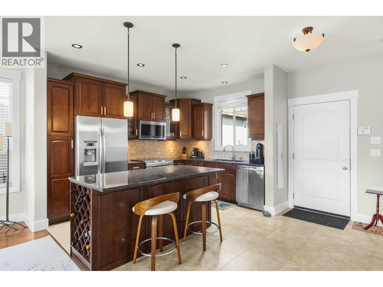5-6823 Tucelnuit Drive, Oliver, BC, V0H 1T2 - 15