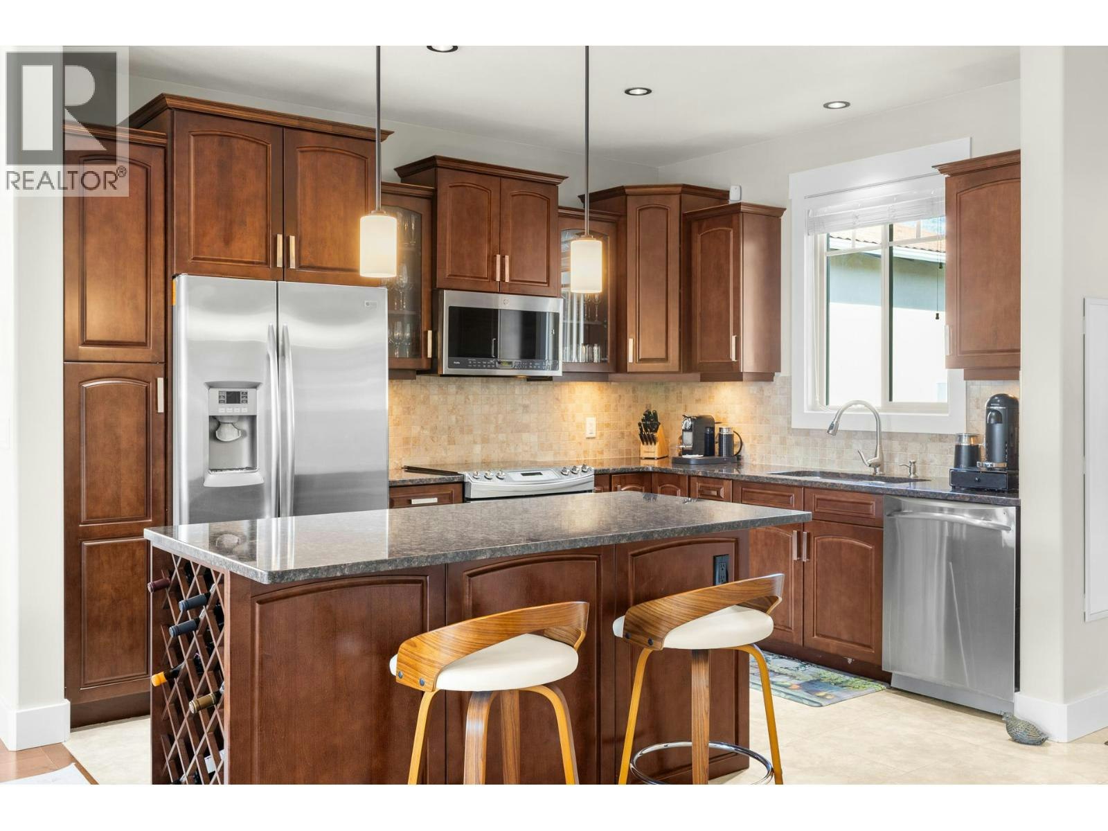 5-6823 Tucelnuit Drive, Oliver, BC, V0H 1T2 - 18