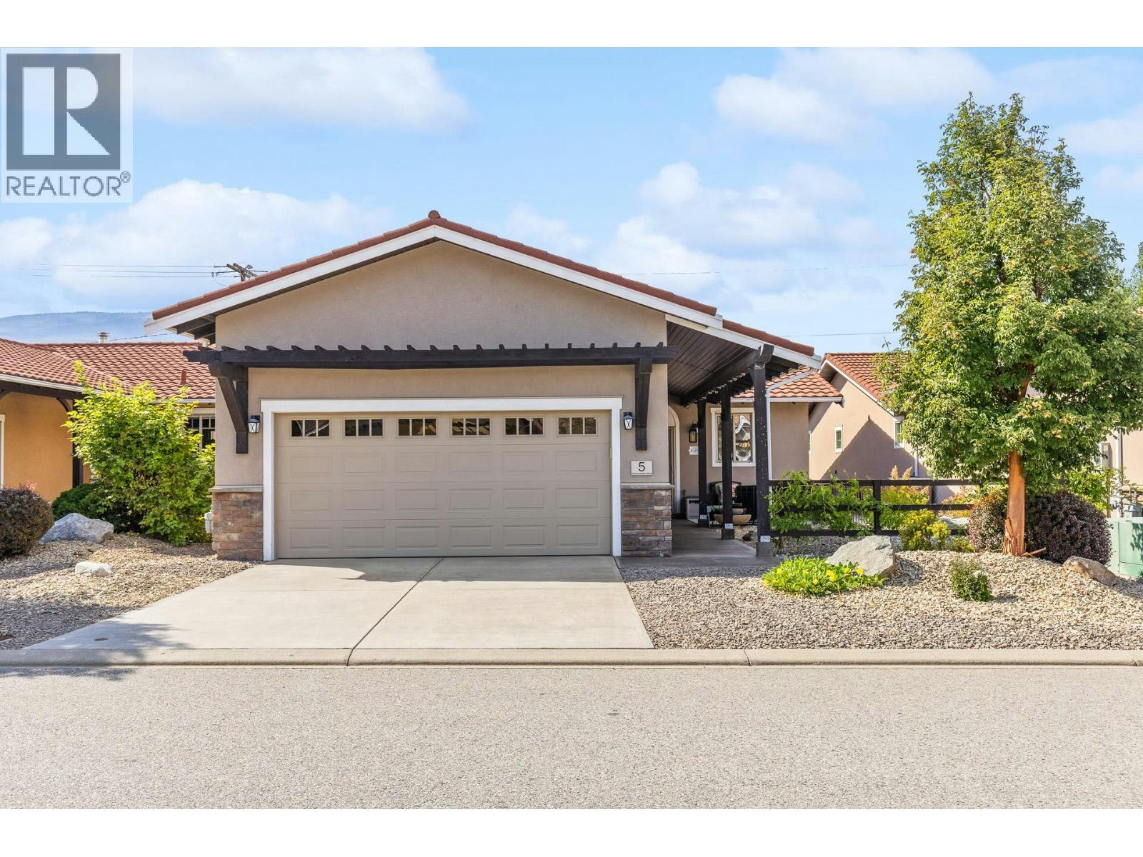 5-6823 Tucelnuit Drive, Oliver, BC, V0H 1T2 - 10