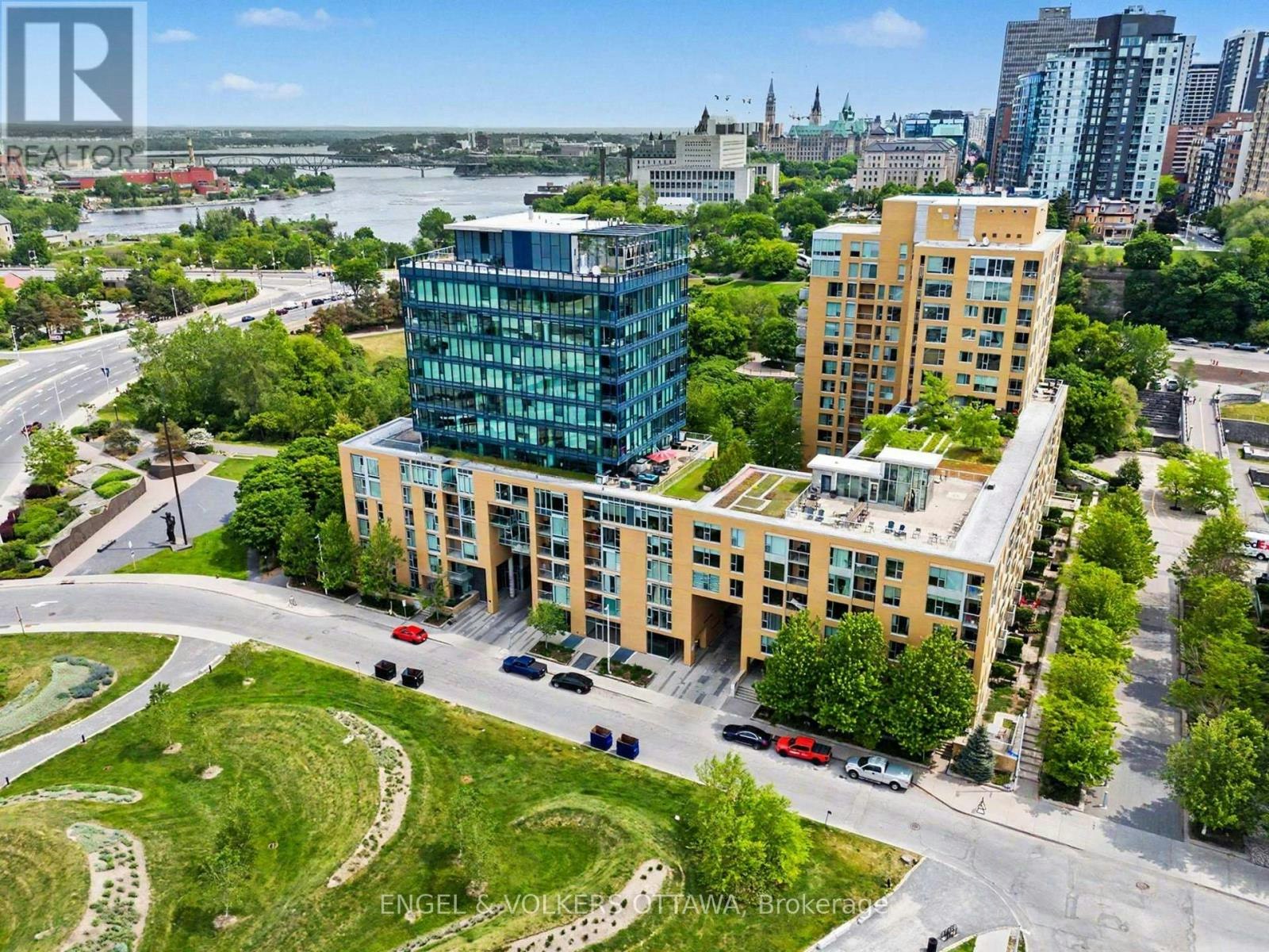 805-200 Lett Street, Ottawa, ON, K1R 0A7
