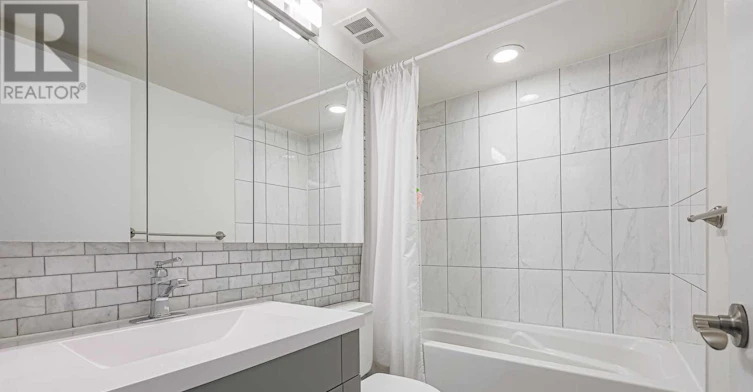 1808-33 Harbour Square, Toronto, ON, M5J 2G2 - 34