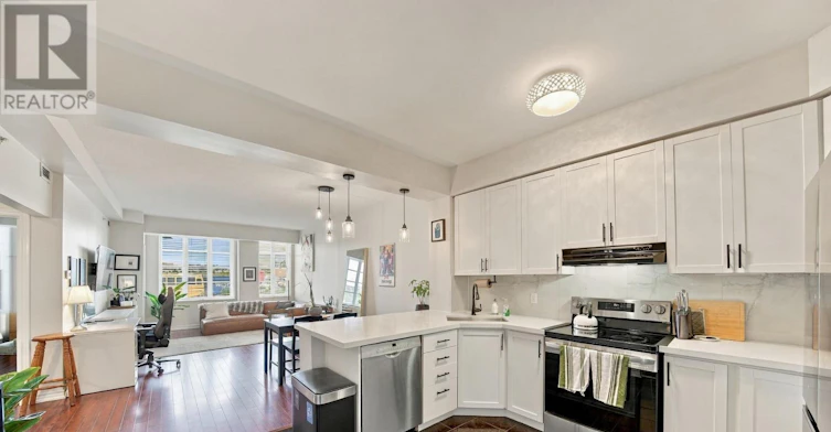 104-3531 Lake Shore Boulevard W, Toronto, ON, M8W 1P4