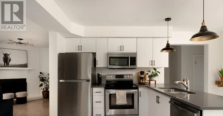 26 Harbour Drive, Hamilton, ON, L8E 4Z5 - 11