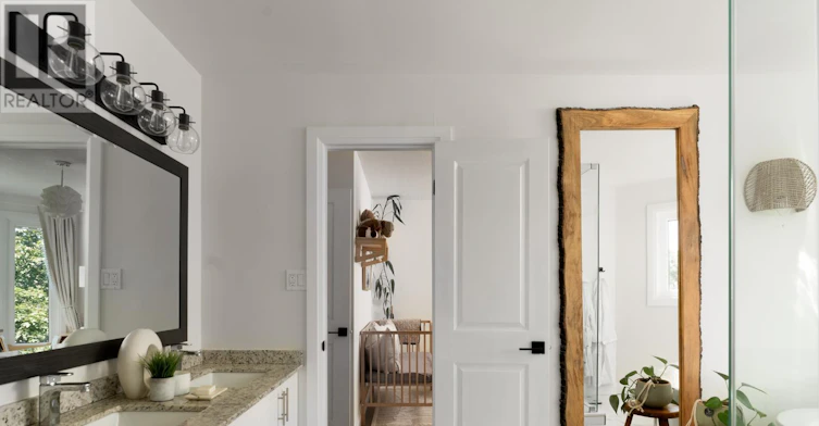 26 Harbour Drive, Hamilton, ON, L8E 4Z5 - 28