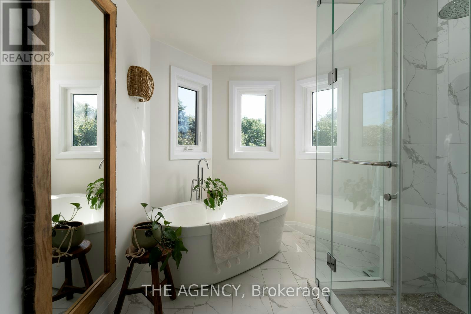 26 Harbour Drive, Hamilton, ON, L8E 4Z5 - 30
