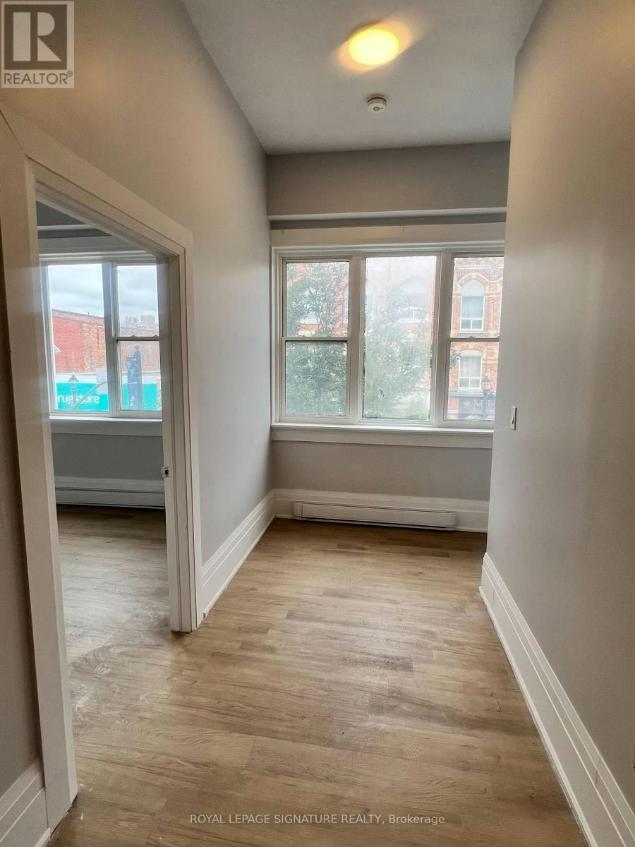 1-950 2nd Avenue E, Owen Sound, ON, N4K 2H6 - 2