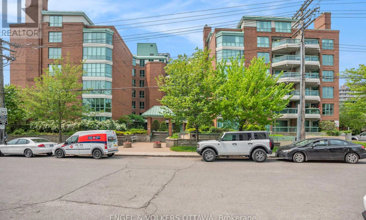 507-550 Cambridge Street S
